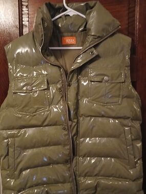 Olive Green Puffer Vest - Unbranded